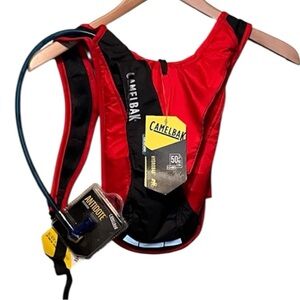 CamelBak Red and Black Hydration backpack 1.5 Liters brand new